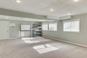 Family Home w Fenced Yard Between Provo & SLC!