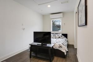 Cute Studio 7blocks from French Q steps to Jazz venues, free gated parking included