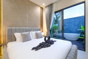 Luxury Modern Villa Phuket - Thala