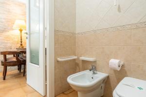 Oasi Urbana con Terrazza e Vista img18