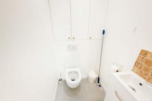 Appartement coeur paris 16 rue de bassano - 2P