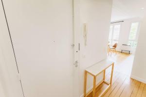 Appartement coeur paris 16 rue de bassano - 2P