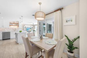 Inviting waterfront home with western exposure