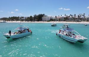 Private Charter - Luxury