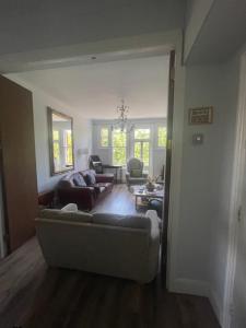 Bright peaceful room 4th floor in front Battersea park