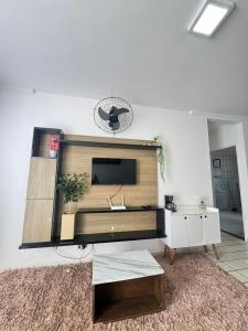 Casa de bairro tranquilo 1 a 10 pessoas com ótima localização e vigia de rua