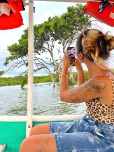 Wood cozy cabin with ocean views