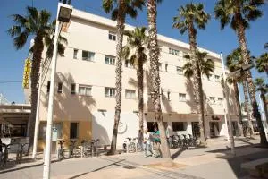 Malvarrosa Beach Rooms - Valencia