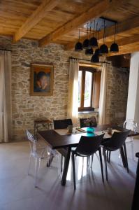 La pietra nel borgo img16