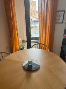 NMH Vibrant Chic 2Bed Flat - Bermondsey