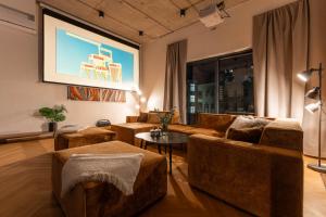 Luxury Oomph Apartments