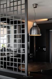 Nero Luxury Flat by Zennova