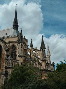 Superbe Cosy Studio Ideal pour les professionnels et les couples en déplacement PROCHE GARE et toutes commodités