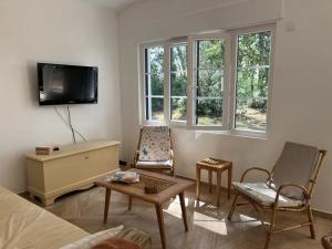 Wonderful house on the lake with idyllic lake views