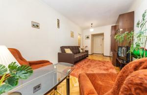 Двокімнатні апартаменти біля мертро Печерська