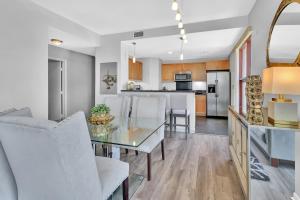 Gaslamp 2 bed Penthouse Petco Park Convention Ctr