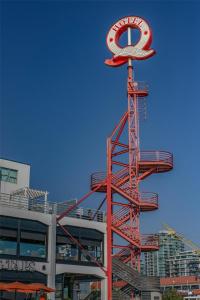 Coast Lonsdale Quay Hotel
