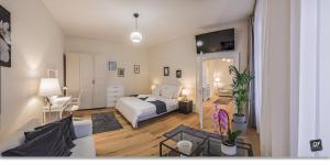 City-Center Apartment with Stylish and Modern Comforts