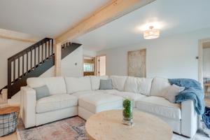 Snowmobile Trail On-Site Cozy Post Lake Retreat