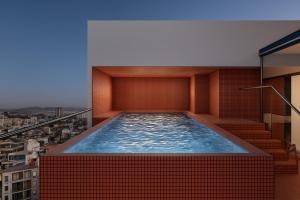 Brada Collection Stays