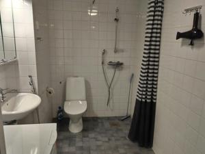 Central and Spacious Apartment for 4