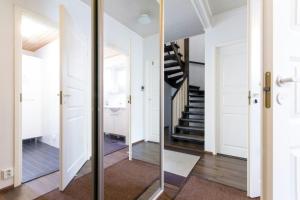 Spacious Apartment for 8 with Sauna