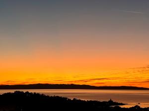 Luxury Adria Sea City & Whirpool, Mountain View Apartment