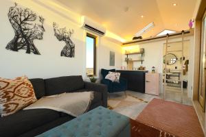 ART HAUS Grand Canyon South Rim - Hot Tub, Hammock, Movie Projector, Telescope