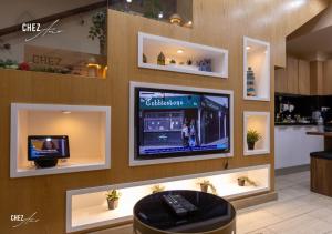 Luxury Rooftop Penthouse Sea View & Pools