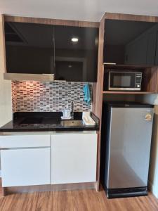 Dusit Grand Park - Modern Studio Pool View