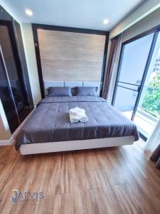 Dusit Grand Park - Modern Studio Pool View