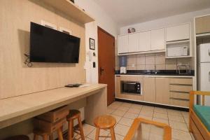 Apto para 4 pessoas vista piscina e mar MB01I