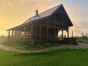 Chatka nad Jeziorem Czostków JustChill