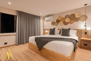 Tivoli 202 - Escapada Premium con Jacuzzi Privado