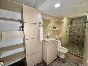 Medellín Poblado Gem Steps to Cafés & Nightlife