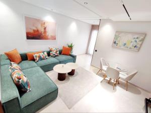 Modern Studio Quartier Les Princesses, Calme , Fibre et Parking Gratuit