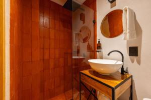 DH5 Gorgeus ROOM in Centro Historico steps from Zocalo