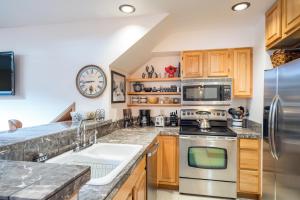 Cimarron 28 - Cimarron Lift