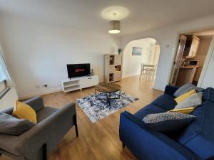 Seaview house - Three bedroom house with close access to beach by Catchpole Stays