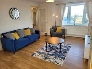 Seaview house - Three bedroom house with close access to beach by Catchpole Stays