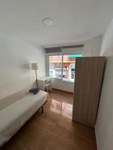Habitación privada en piso compartido cerca del Centro Alicante