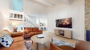 Mammoth Reservations