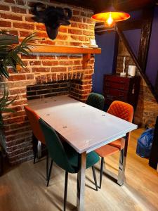 The Cwtch - Tudor cottage