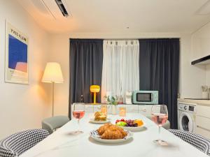 STYLEINN#NewlyBuilt#IKEA #KSPO #AsanHospital #12PMCheckOut