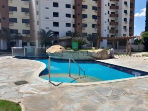 Golden Dolphin Supreme 1004 com cozinha ao lado do Shopping Singapura