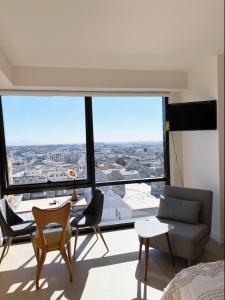 Luxury Vacation Resort Studio Downtown LA