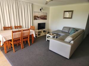 Dolphin View on South Esplanade