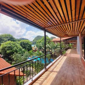 Ninh Binh Mountain Side Homestay & Cafe