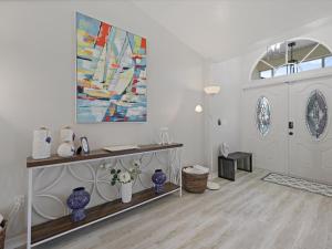 Rubys Tropical Oasis, amazing indoor-outdoor living space