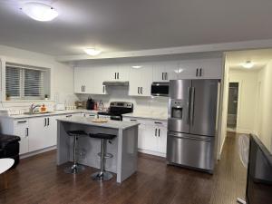 Private two bedroom basement suite Sleeps six people